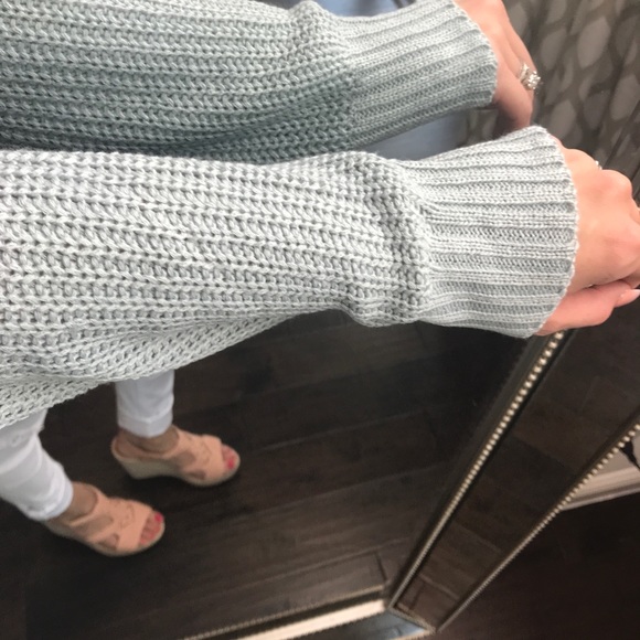 🚫SOLD OUT🚫S͜͡E͜͡R͜͡E͜͡N͜͡I͜͡T͜͡Y͜͡ Twist Front - Picture 3 of 7